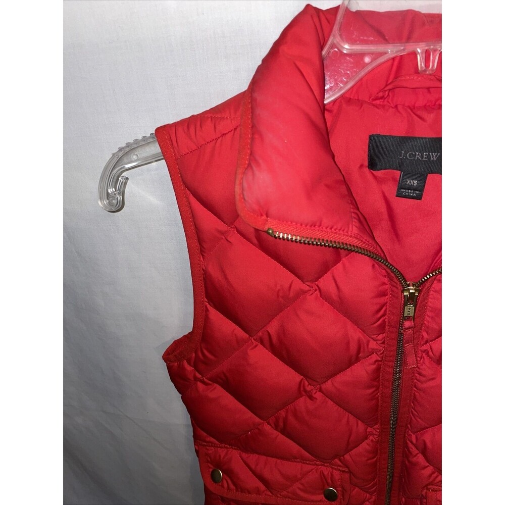 J. Crew Puffer Vest Women’s Size XXS Red Zip Front Pockets Down Insulation - Picture 5 of 12